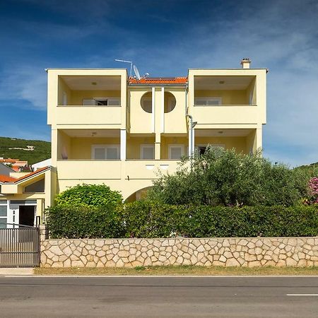 Apartmani Vrtlici Zdenka Стара Новаля Екстер'єр фото