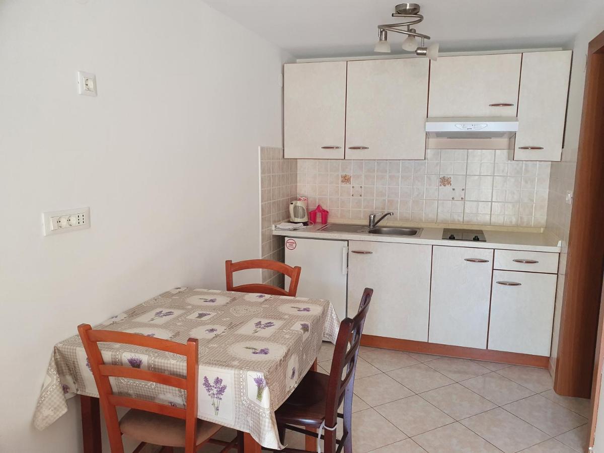 Apartmani Vrtlici Zdenka Стара Новаля Екстер'єр фото