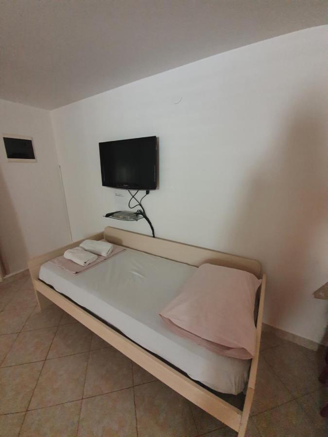 Apartmani Vrtlici Zdenka Стара Новаля Екстер'єр фото