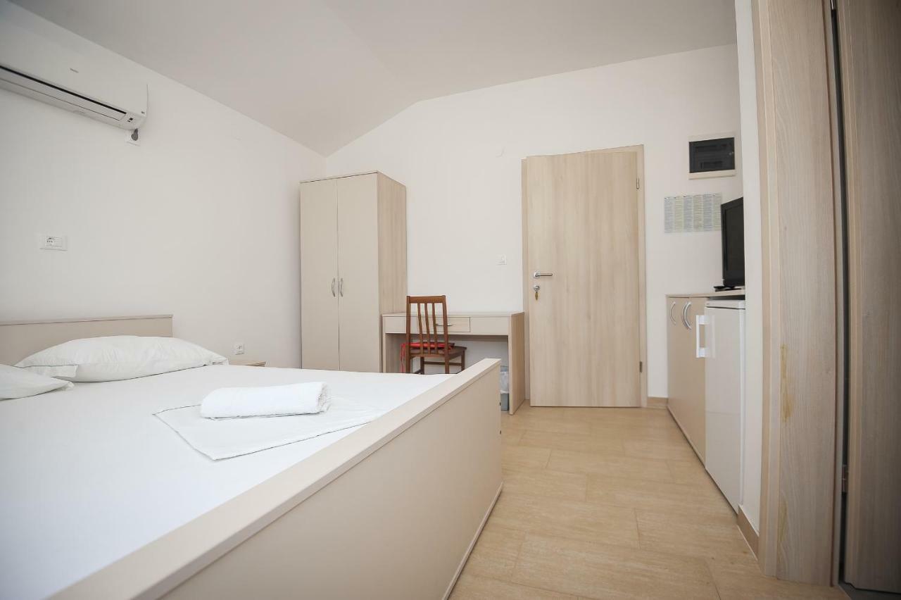 Apartmani Vrtlici Zdenka Стара Новаля Екстер'єр фото