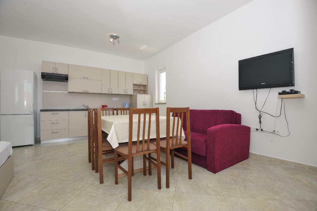 Apartmani Vrtlici Zdenka Стара Новаля Екстер'єр фото