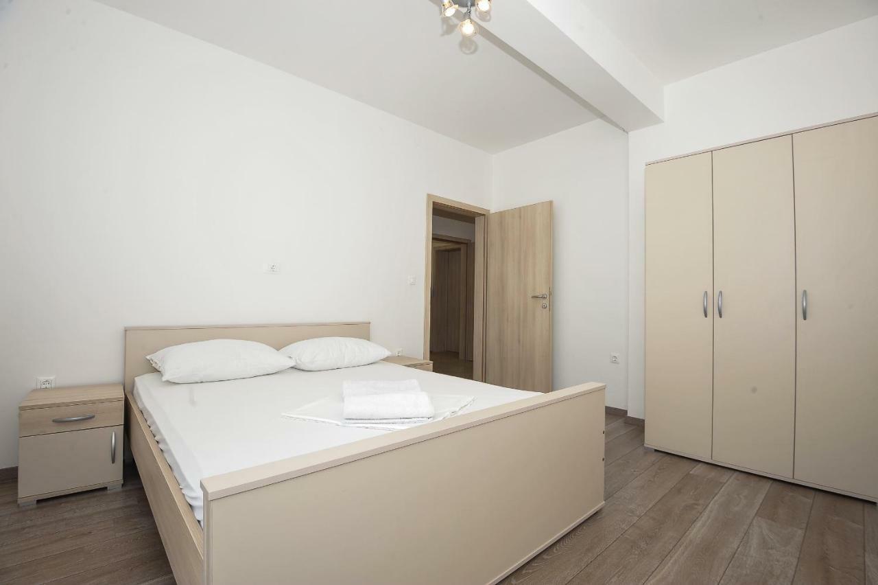 Apartmani Vrtlici Zdenka Стара Новаля Екстер'єр фото